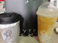 -喜茶(深圳万象城黑金店)