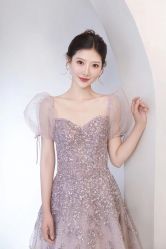 -洋洋婚纱品牌集合店