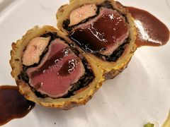 惠灵顿牛排酥皮-Golden Lily河内巴黎法越料理餐厅(建国西路店)