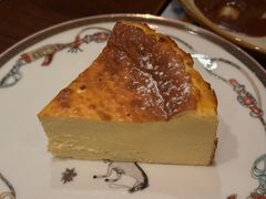 巴斯克蛋糕-Bistro Les Lilas丁香花小酒馆