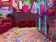 -BIG PINK大粉娃娃机主题馆(圆融星座店)