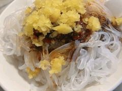 -舟舟刮凉粉
