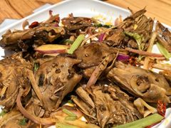 -风光老灶麻辣香锅(大成路翠微百货店)