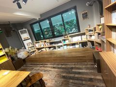 -晓风书屋(大学路店)