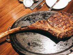 战斧牛排-恰餐厅及酒吧 CHAR Bar & Grill (北京丽都皇冠假日店)