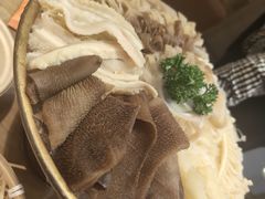 -毛肚向右·川渝毛肚王(经开永旺店)