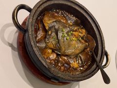 -海派美食·家宴海鲜青岛菜·石锅鲽鱼头(东方城店)