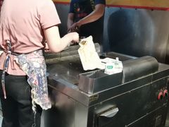 -海燕家人灌蛋饼(凤凰街店)