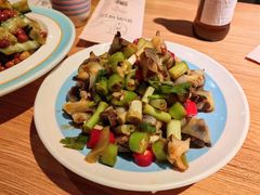 -街角等你.大连海鲜烧烤.经典铁板海鲜串(西安路店)