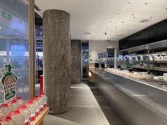 -老乡鸡(上海白玉兰广场店)