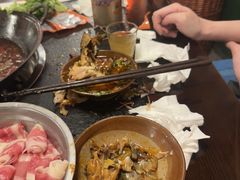 -渝井巷重庆老火锅(沈阳吉祥店)
