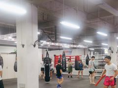 -FIGHTMAN格斗俱乐部(长宁临空店)