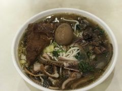-花溪王记牛肉粉(四季花溪商场店)