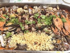 -老东镇啤酒屋海鲜加工·蒸汽海鲜·海鲜烧烤(台东店)