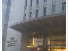 -天津梅江中心皇冠假日酒店