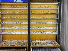-优医视平价眼镜蔡司依视路折扣工厂店(德胜门店)