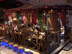 -老牌坊云南鱼豆花火锅(爱建店)