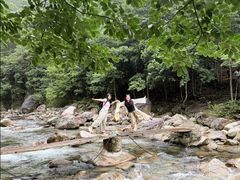 -鄣山大峡谷
