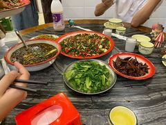 -江湖黑大兔(杨家坪店)