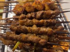 -烤满分·东北烧烤(首经贸店)