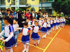 -五彩童年幼儿园