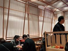 靠窗位-小满手工粉(上海月星环球港店)