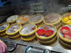 -金马门国际美食百汇(珞喻路店)