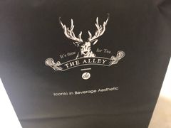 -THE ALLEY 鹿角巷(华润万象城店)
