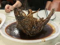 罾蹦鲤鱼-奥华餐厅·老张记(台基厂店)