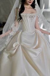 -艺憬婚纱礼服·造型(二七万达店)