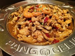 -胖哥俩肉蟹煲(南宁江南万达店)