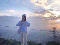 -草山夜未眠景观餐厅