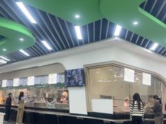 -上海财经大学国定路校区绿叶食堂