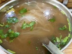 -清真老铁家灌汤包
