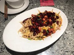 手撕鸡-里岛烤鱼(东港凯虹广场店)