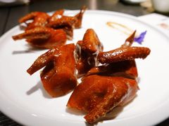 脆皮乳鸽-粤凤佬