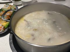 -煲王粤菜餐厅(中侨中心店)