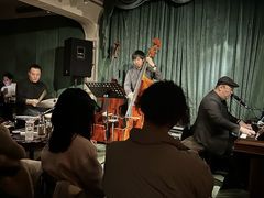 -Tango by Ala House