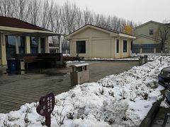 -兴芮温泉度假区