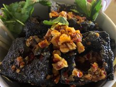 -黑色经典臭豆腐·湖南特产(坡子街店)