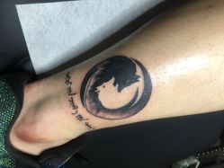 -SNOW TATTOO STUDIO