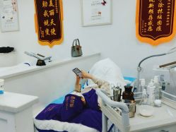 -蕾特恩专业祛痘·皮肤管理