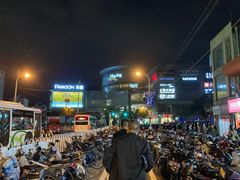 -百盛(莘庄店)