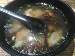 -觀汤牛腩