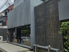 -Roast8ry Coffee Lab