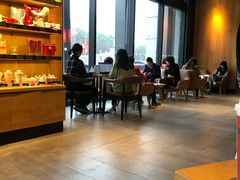 -星巴克臻选(莘庄仲盛店)