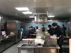 -盒马鲜生(杭州运河上街店)