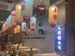 -江城燕子大排档(江汉路步行街店)