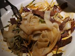 牛肉拌凉皮-旺顺阁鱼头泡饼(常营店)