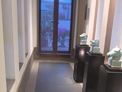 -梅花香里大酒店(郁金香路店)
